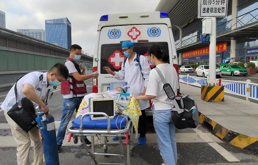 七台河救护车出租公司